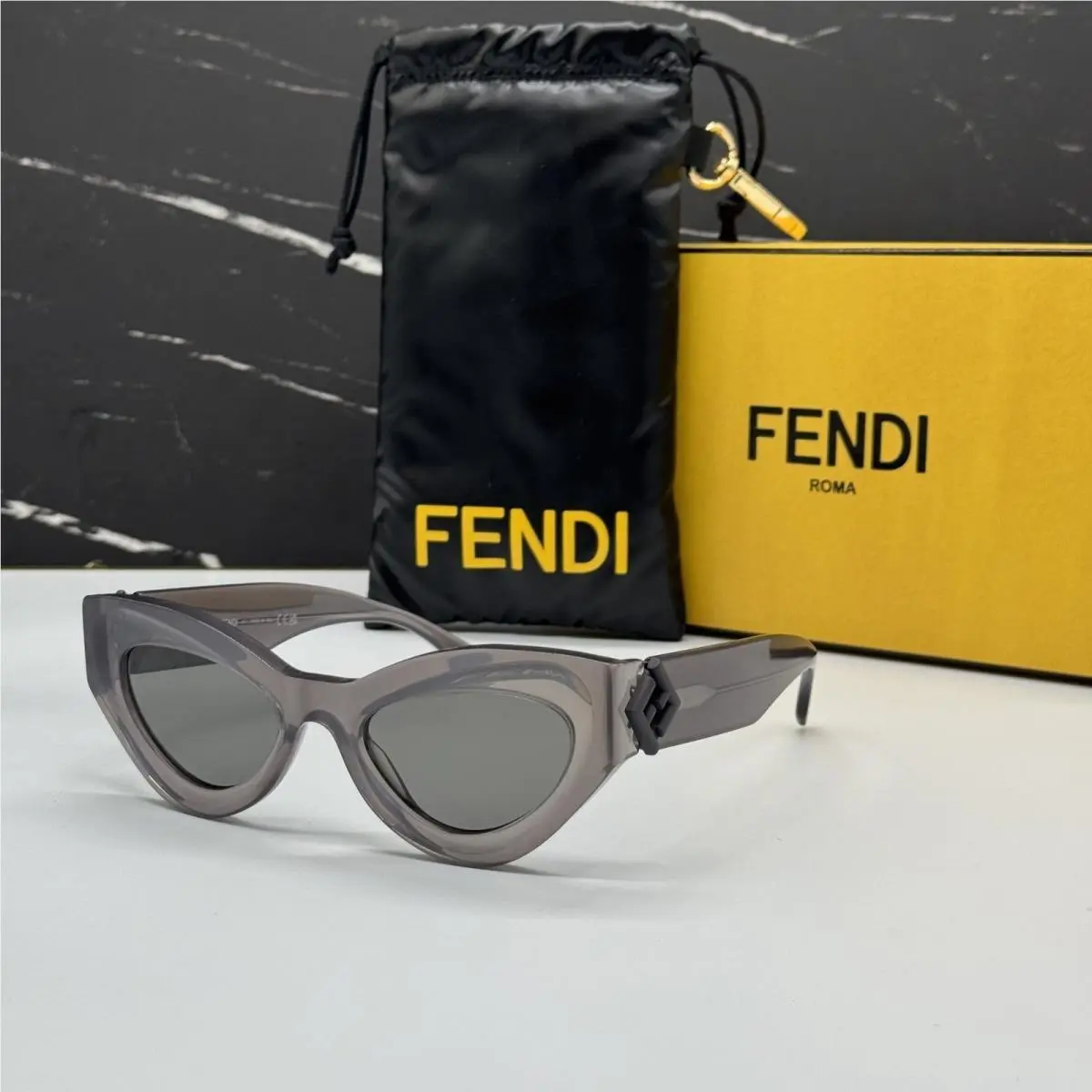 FE40146I 20A Sunglasses Gray Women Eyewear  by Fendi