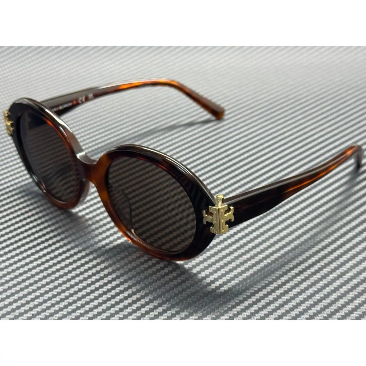 Tory Burch TY7210U 201173 Tortoise Gradient Brown Women`s 52 mm Sunglasses