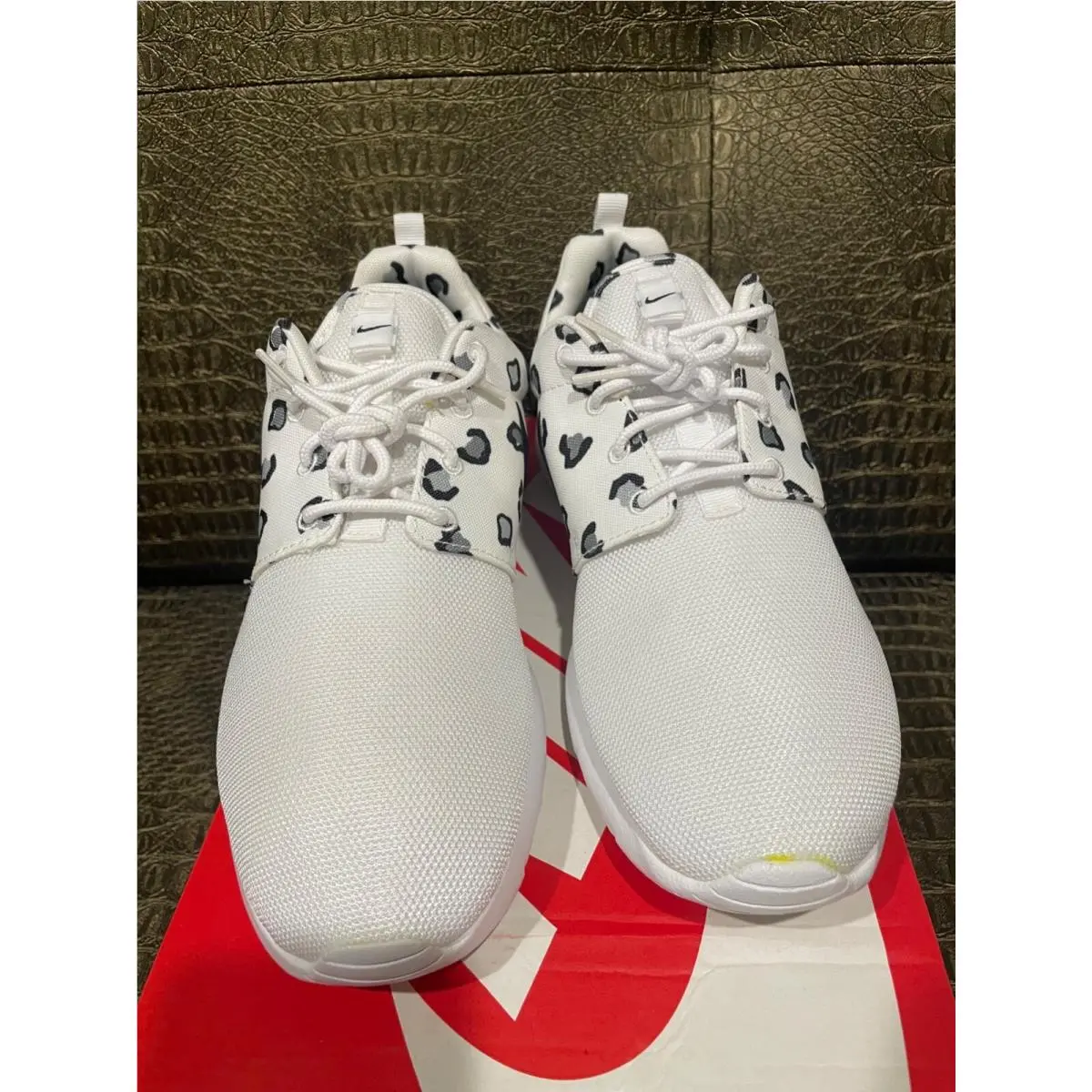 Nike shoes - Nike Roshe Run - Roshe Run - 599432-101 - White 0