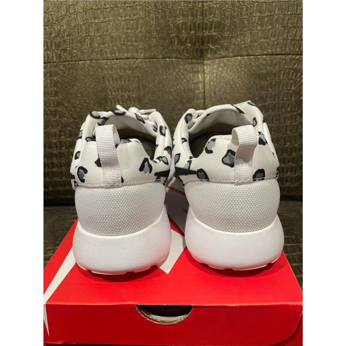 Nike shoes - Nike Roshe Run - Roshe Run - 599432-101 - White 3