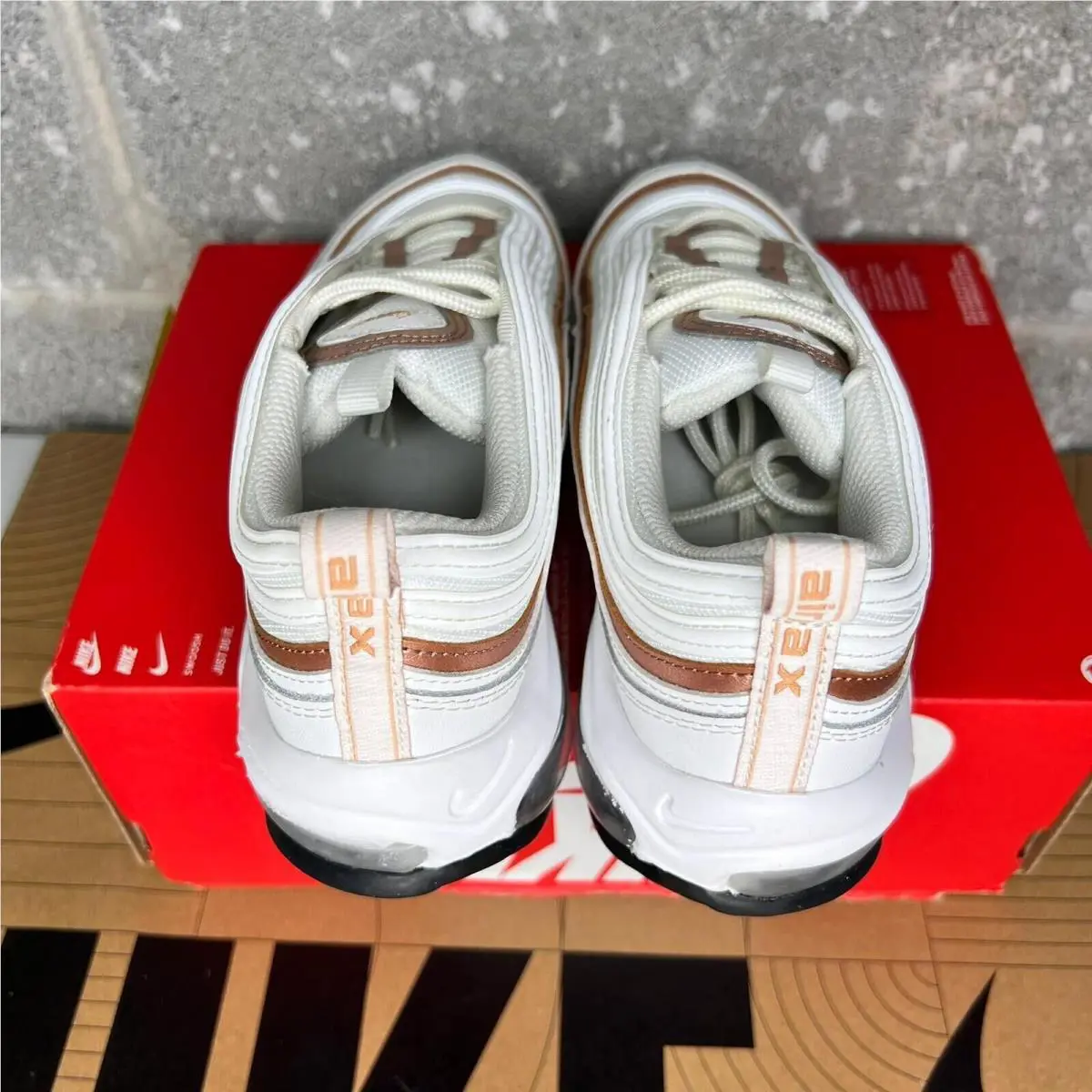 Nike shoes Air Max - White 2