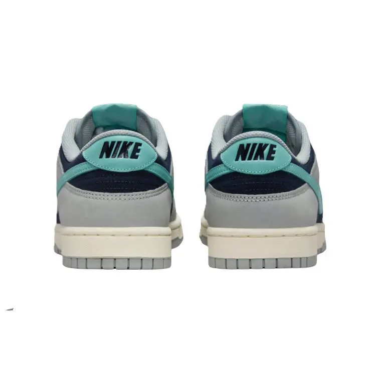 Nike shoes - Dark Obsidian/Green Frost/Gray 5
