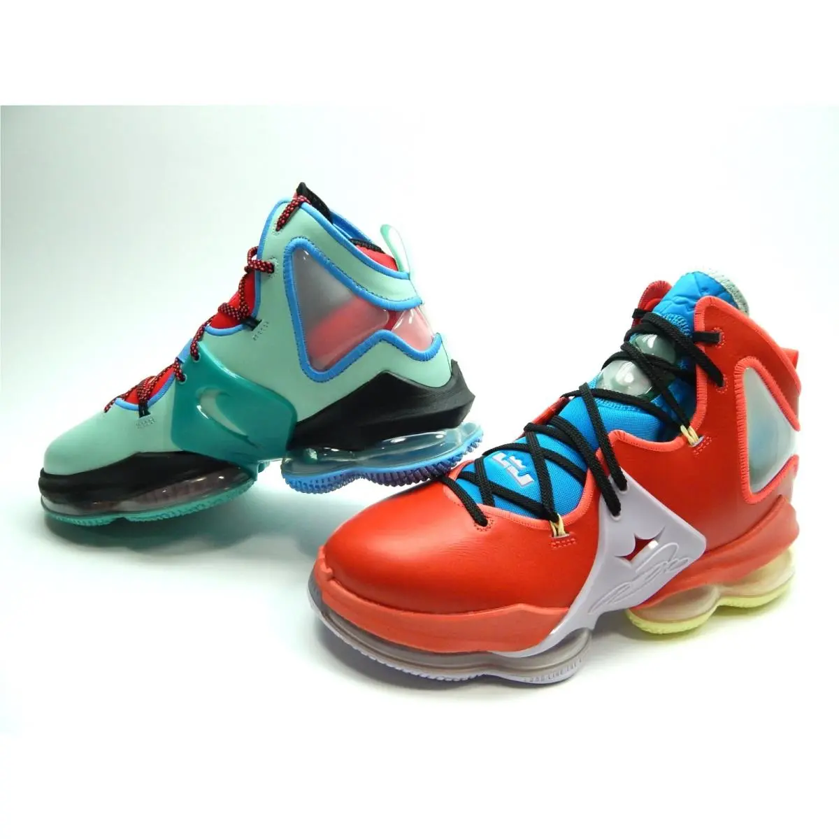 Nike shoes - Nike LeBron 19 - LeBron - DQ7548-600 - Red 16