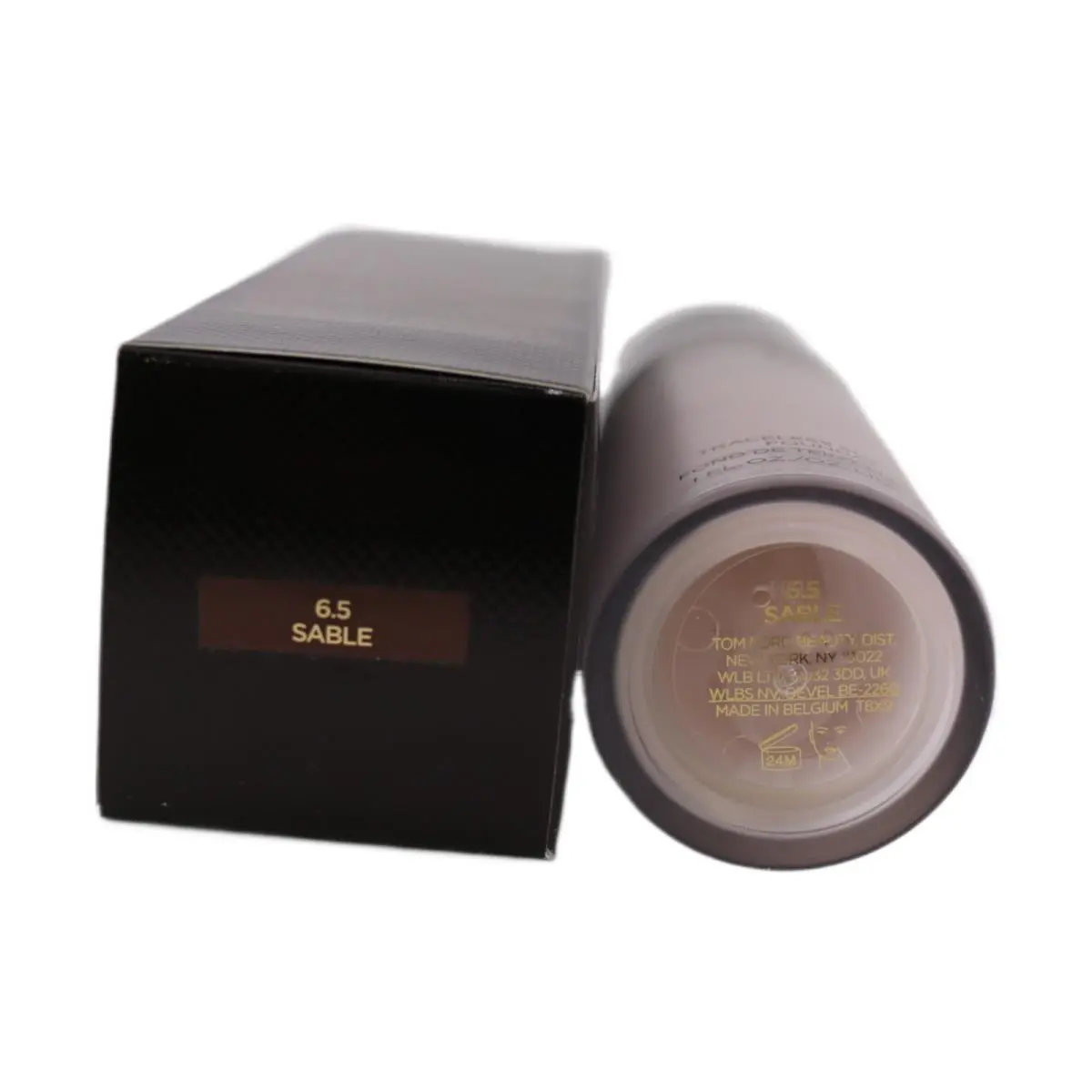 Traceless Soft Matte Foundation 1 oz 30 ml – Choose Shade 6.5 Sable by Tom Ford