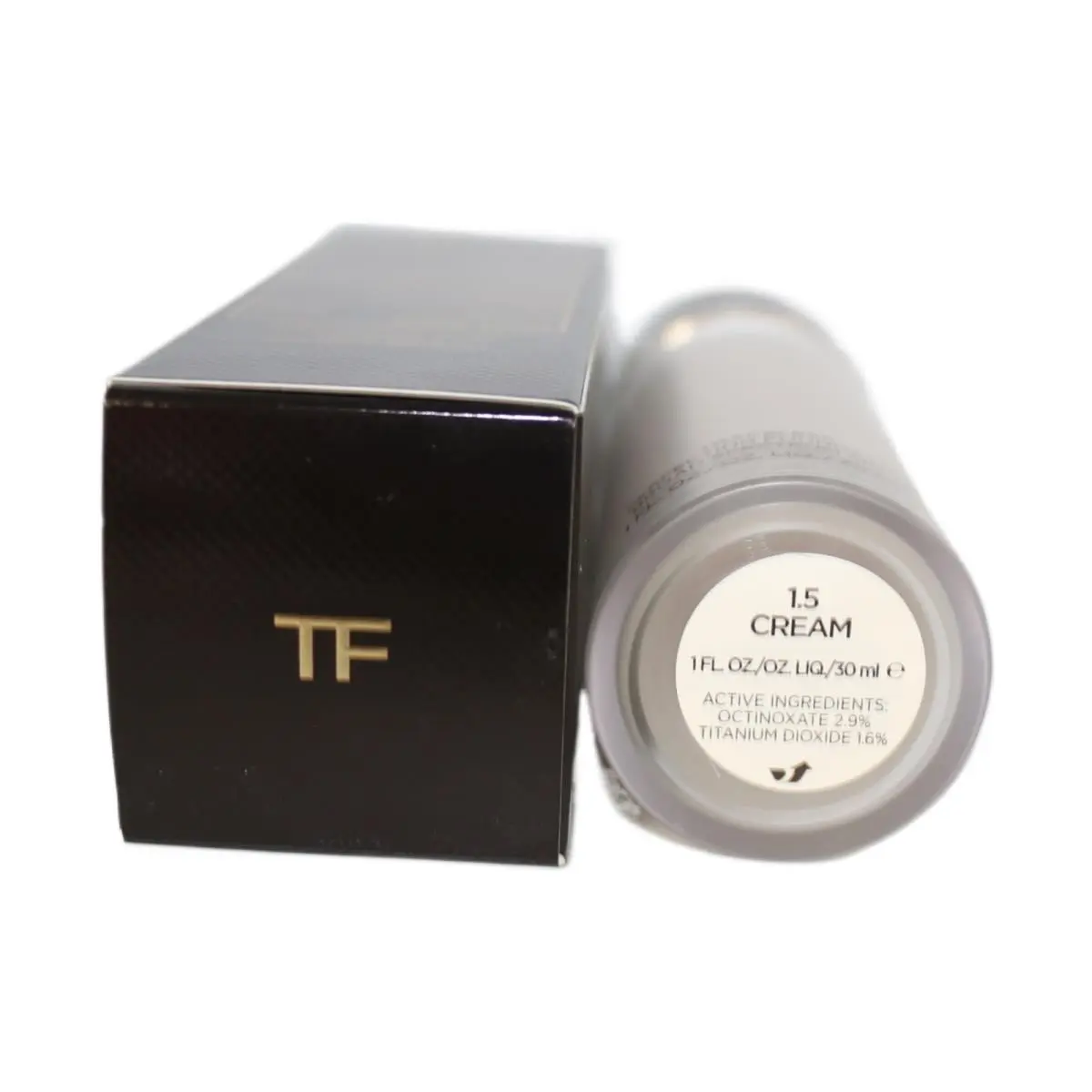 Traceless Perfecting Foundation Spf 15 1 oz 30 ml – Pick Your Shade 1.5 Cream by Tom Ford