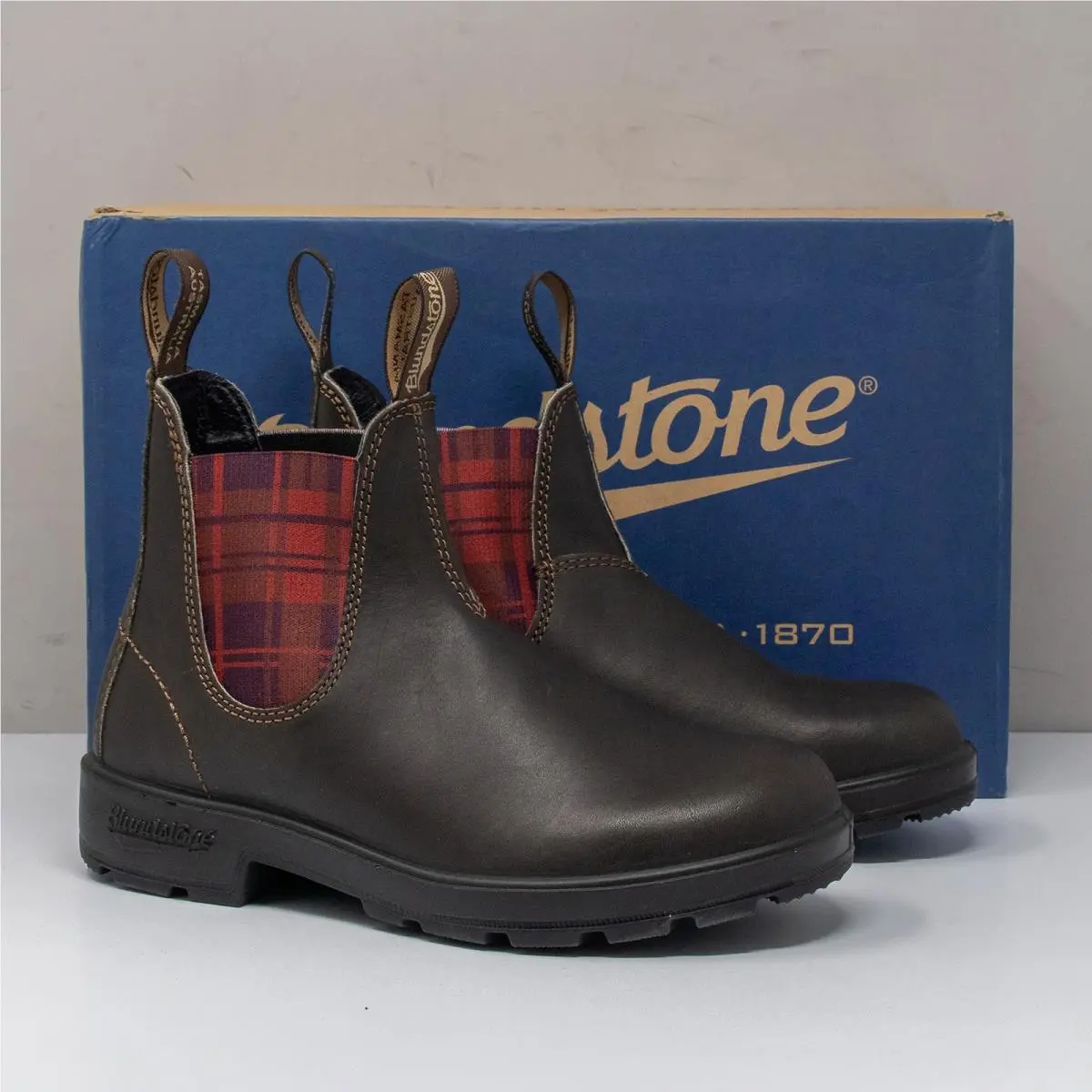 Blundstone 2100 Brown Burgundy Tartan Chelsea Boots Women`s 7.5 US 4.5 AU