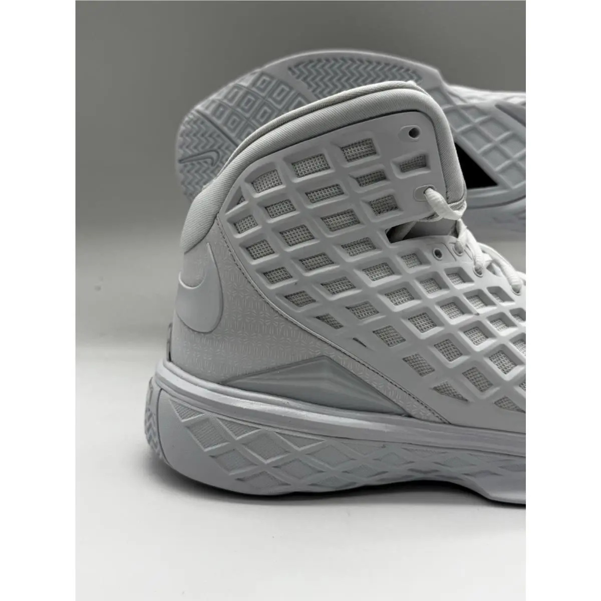 Nike shoes - Nike Kobe 3 - Kobe - HM4351-100 - White 1