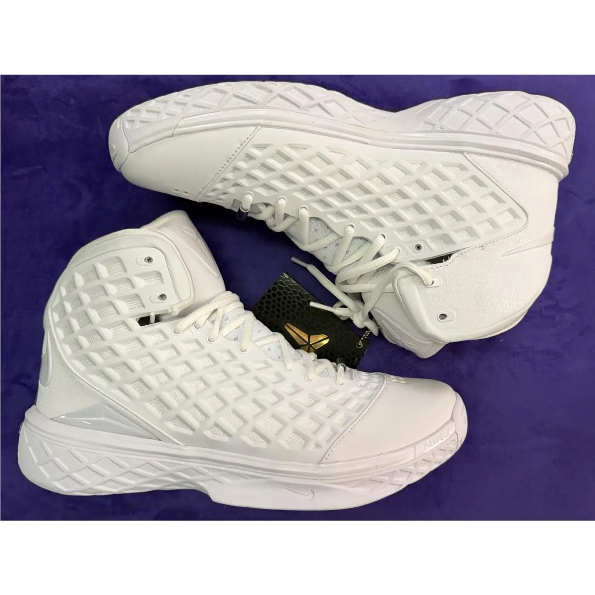 Nike Kobe 3 Protro Basketball Shoes Halo Triple White HM4351-100 Men`s Nwhb SZ11 - White