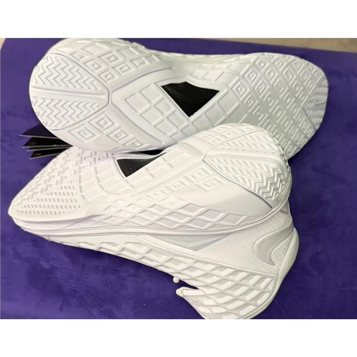 Nike shoes - Nike Kobe 3 - Kobe - HM4351-100 - White 8