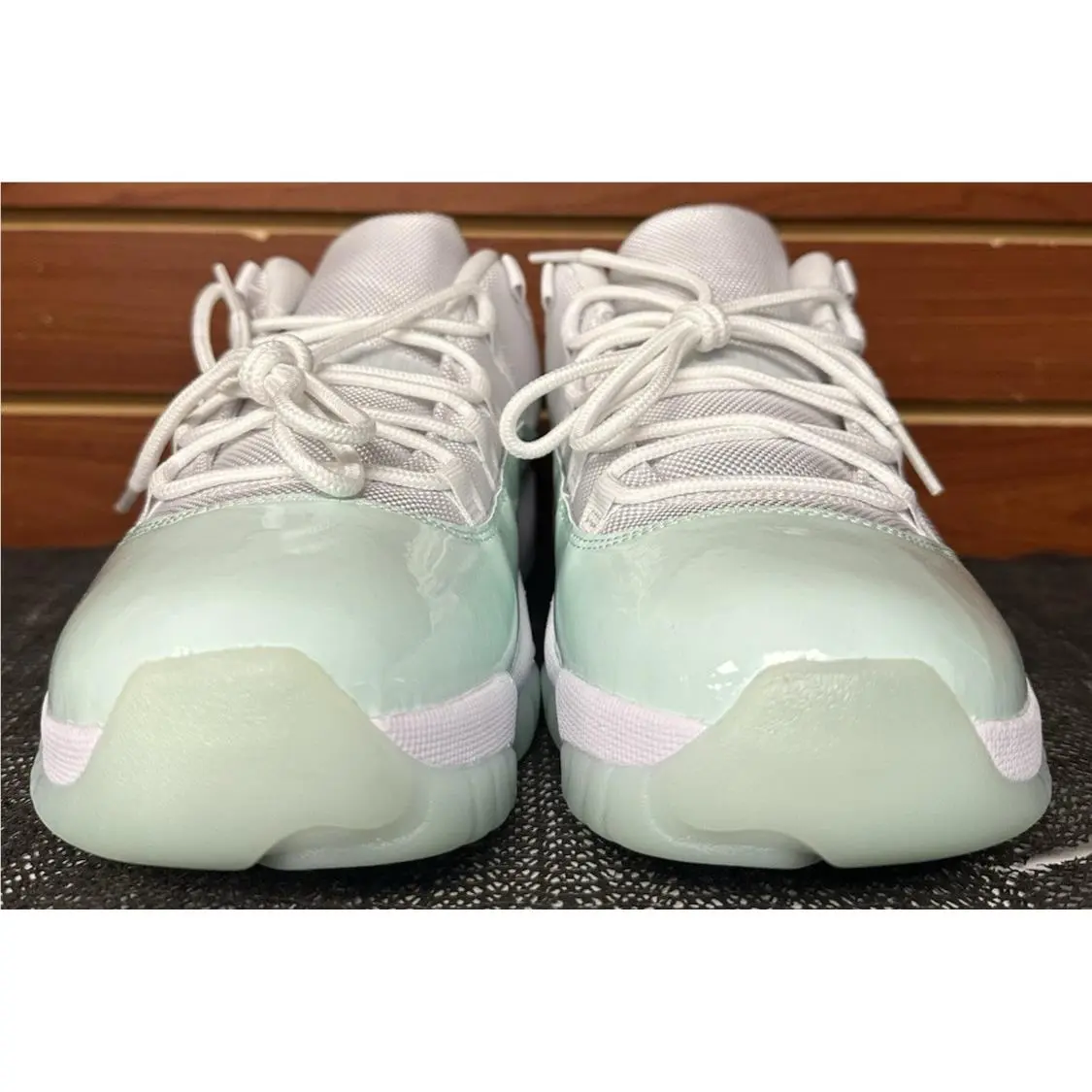 Nike shoes - Air Jordan Retro - Air Retro - AH7860-103 - Green (UPC: 00197862679786) 4