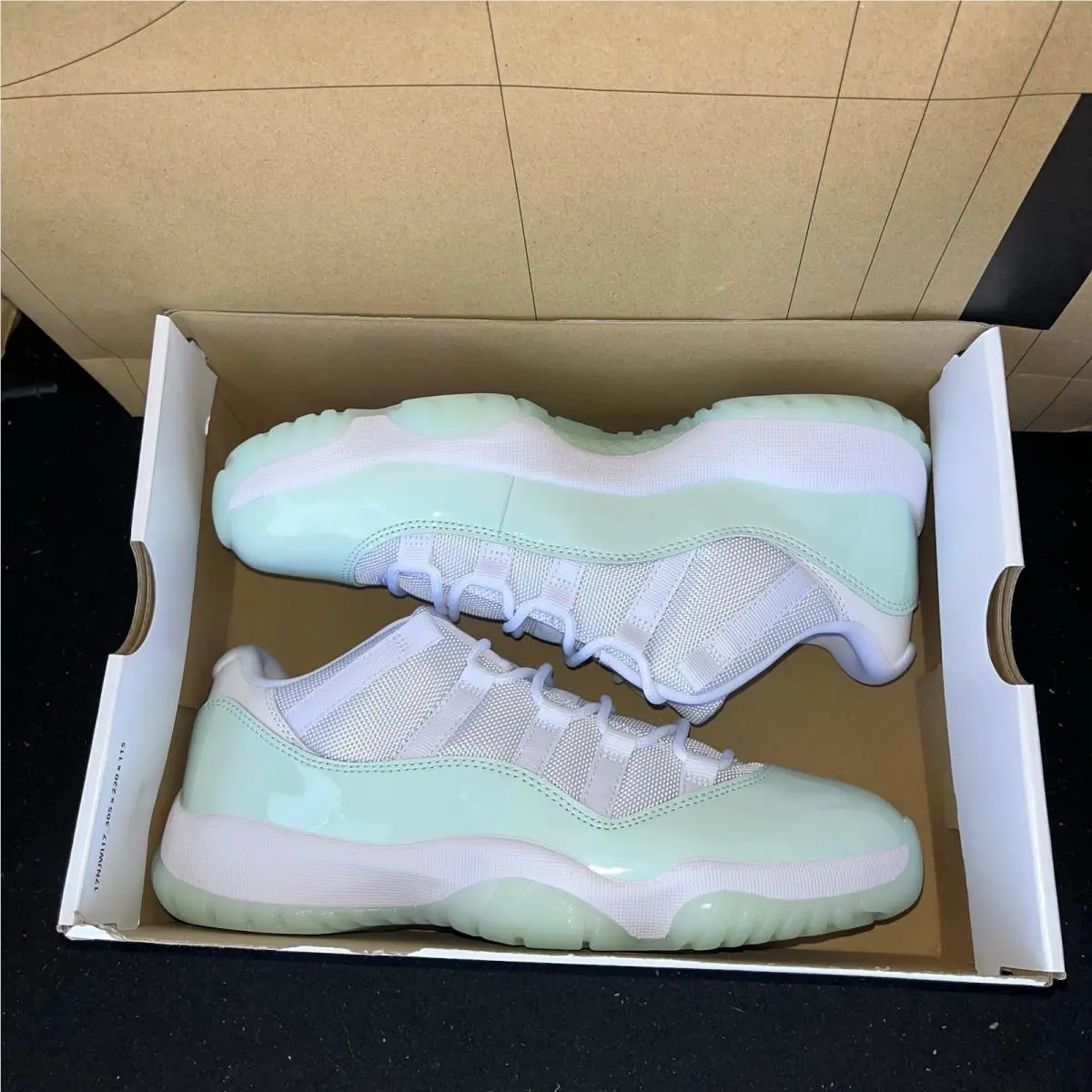 Nike shoes - Air Jordan 11 Low - Air Low - AH7860-103 - White (UPC: 197862677799) 5