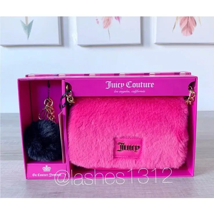 Juicy Couture Bag Furry Flap Crossbody Keychain Gift Set - Pink