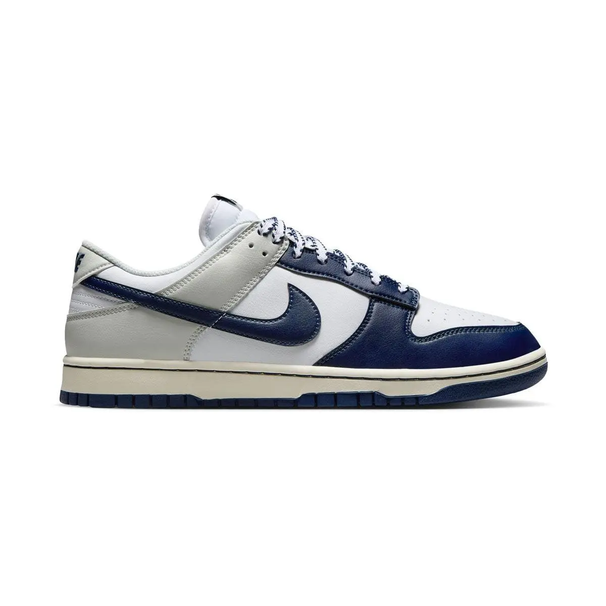 Nike shoes - IM2222101 - IM2222-101 - WHITE/MIDNIGHT NAVY-PHOTON DUST (UPC: 198481315574) 0