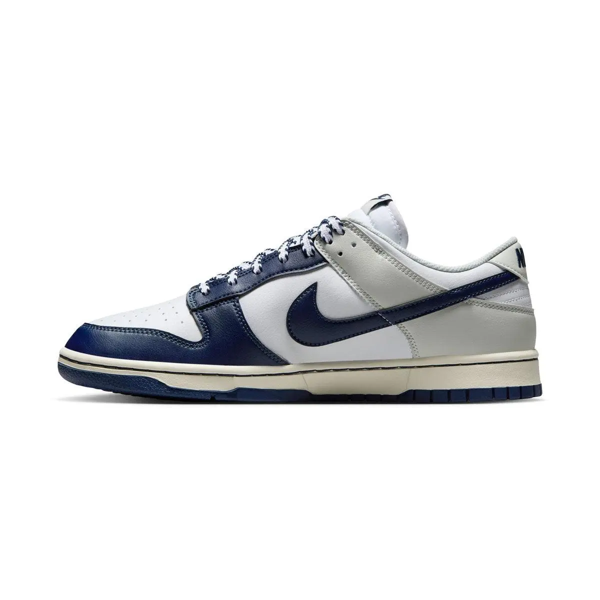 Nike shoes - IM2222101 - IM2222-101 - WHITE/MIDNIGHT NAVY-PHOTON DUST (UPC: 198481315574) 1