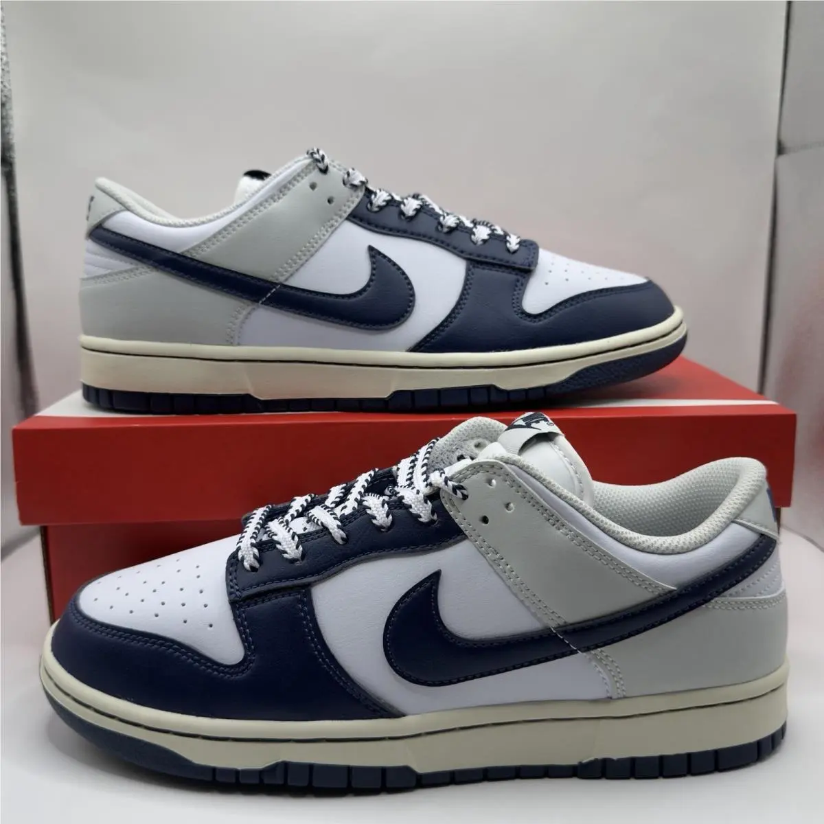 Nike Dunk Low Men`s York Yankees NA72 Navy Grey White IM2222-101 US Size 9