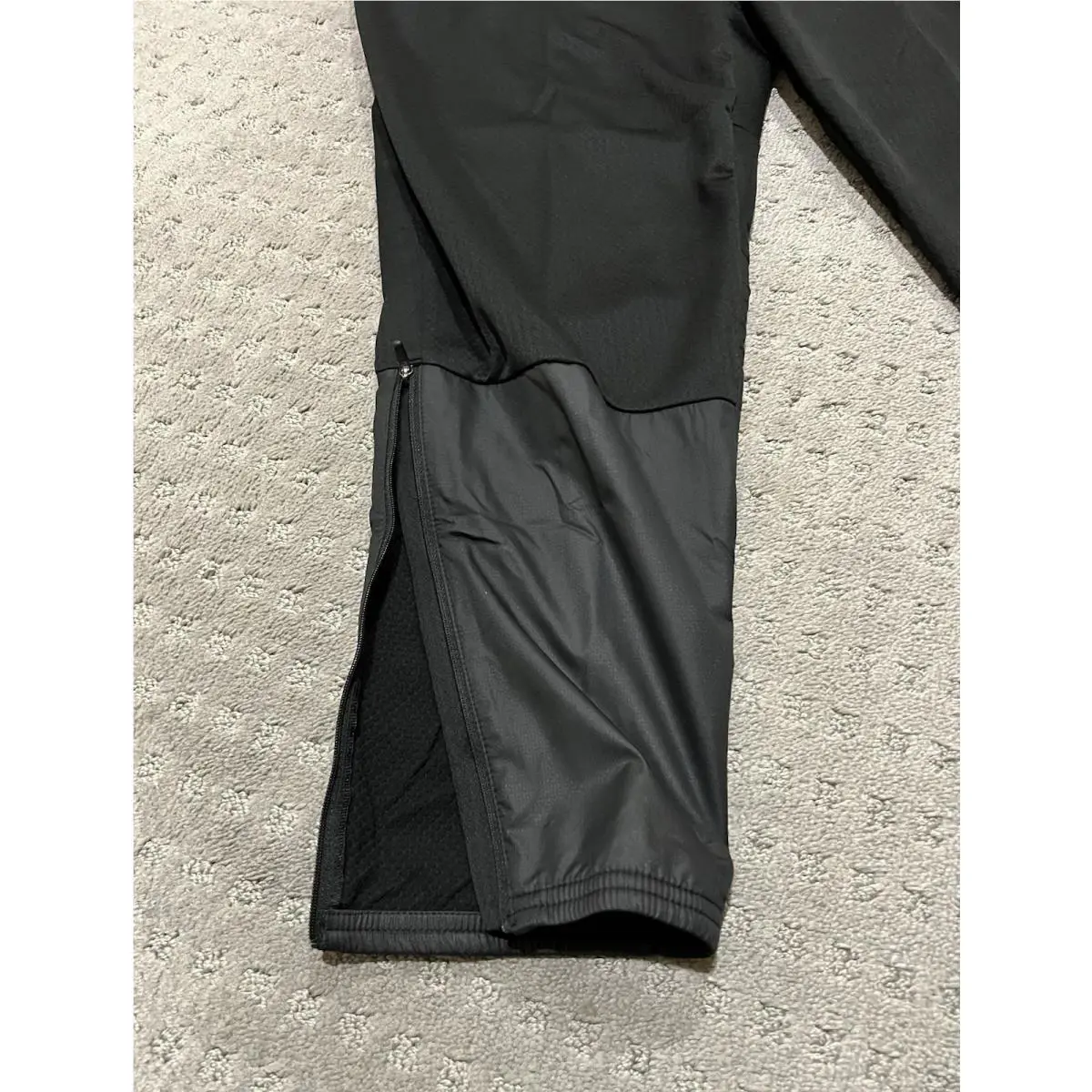 Nike clothing - Nike Sphere Challenger - Sphere Challenger - FZ1113 010 - Black (UPC: 197601047302) 8