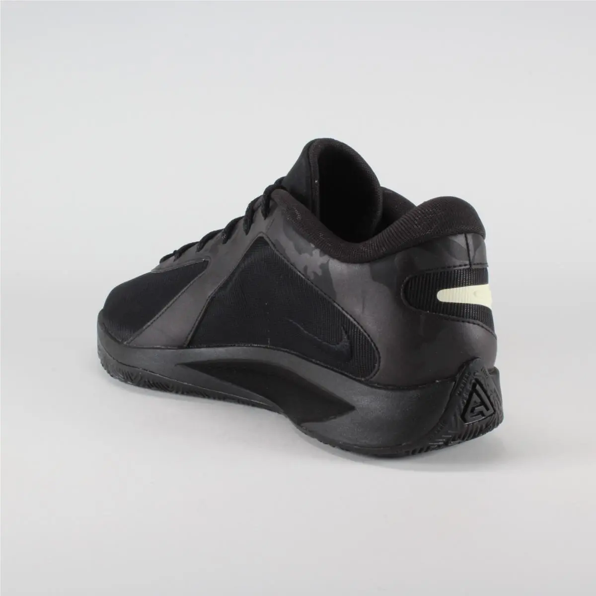 Nike shoes - Nike Giannis 6 - Giannis - IB3864-001 - Black 7
