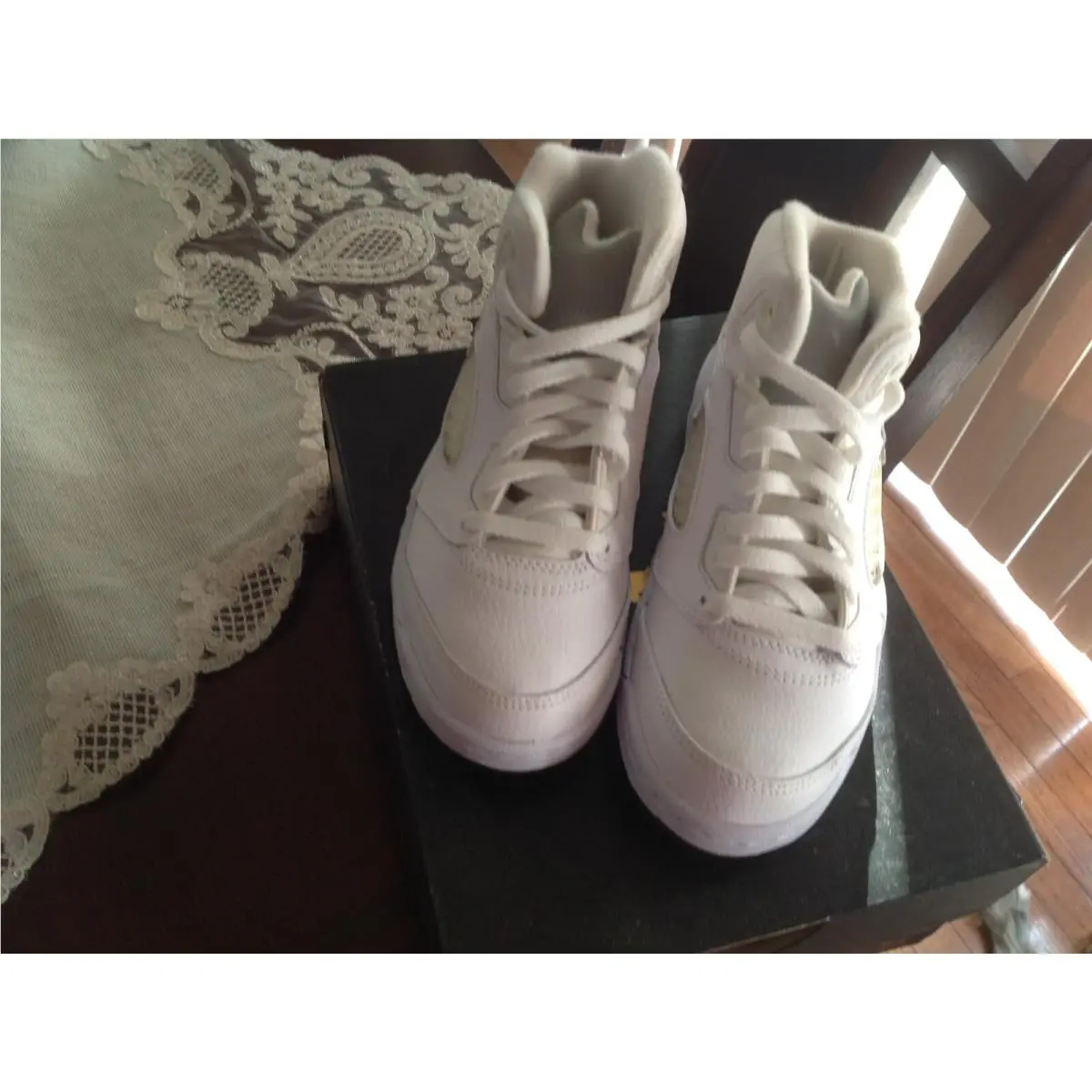 Nike shoes - Air Jordan 5 - Air - White 3