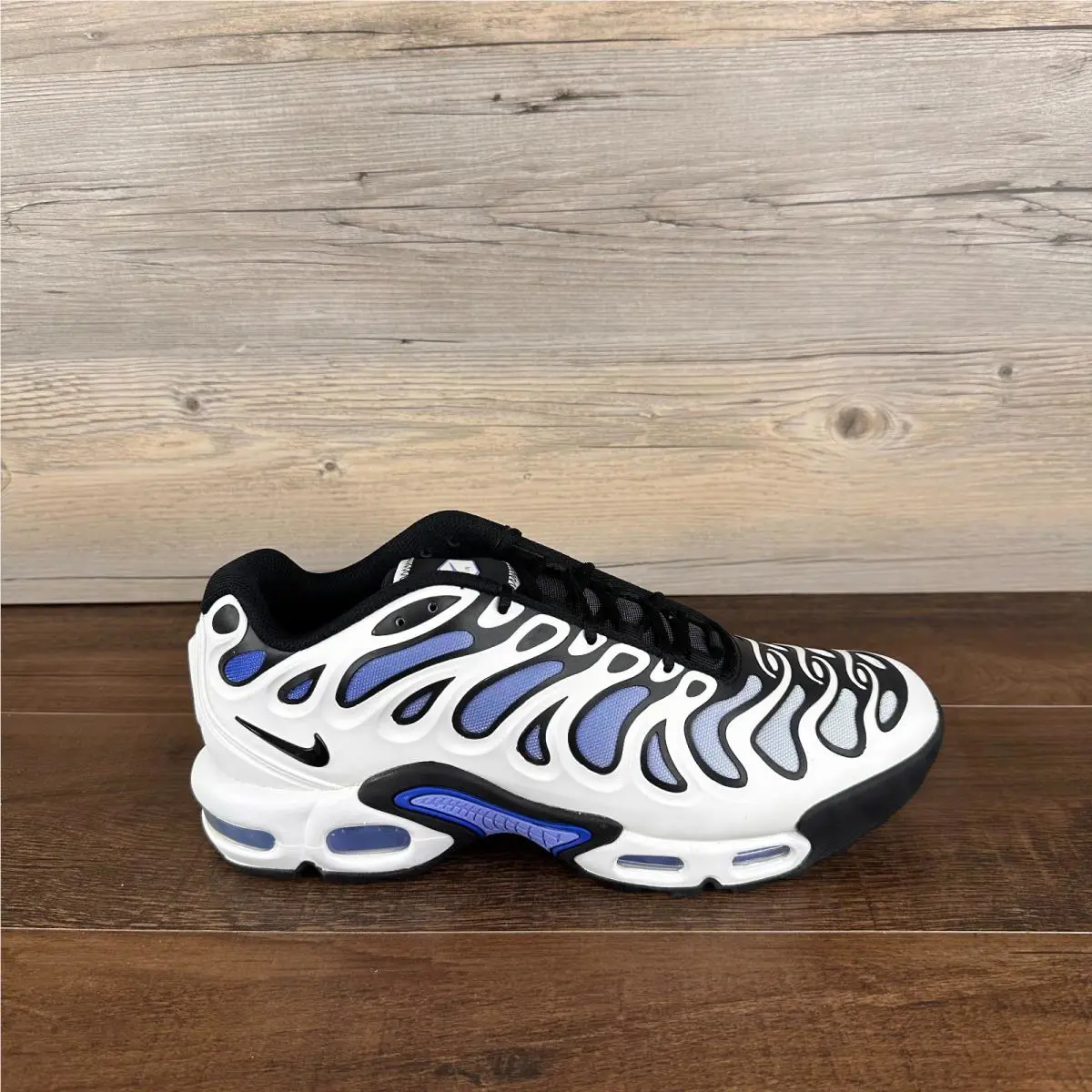 Nike shoes - Nike Air Max Plus Drift - FD4290-102 - White 1