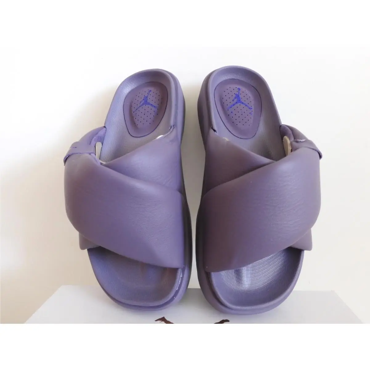 Nike shoes - Air Jordan - Air - Purple (UPC: 196149147222) 5