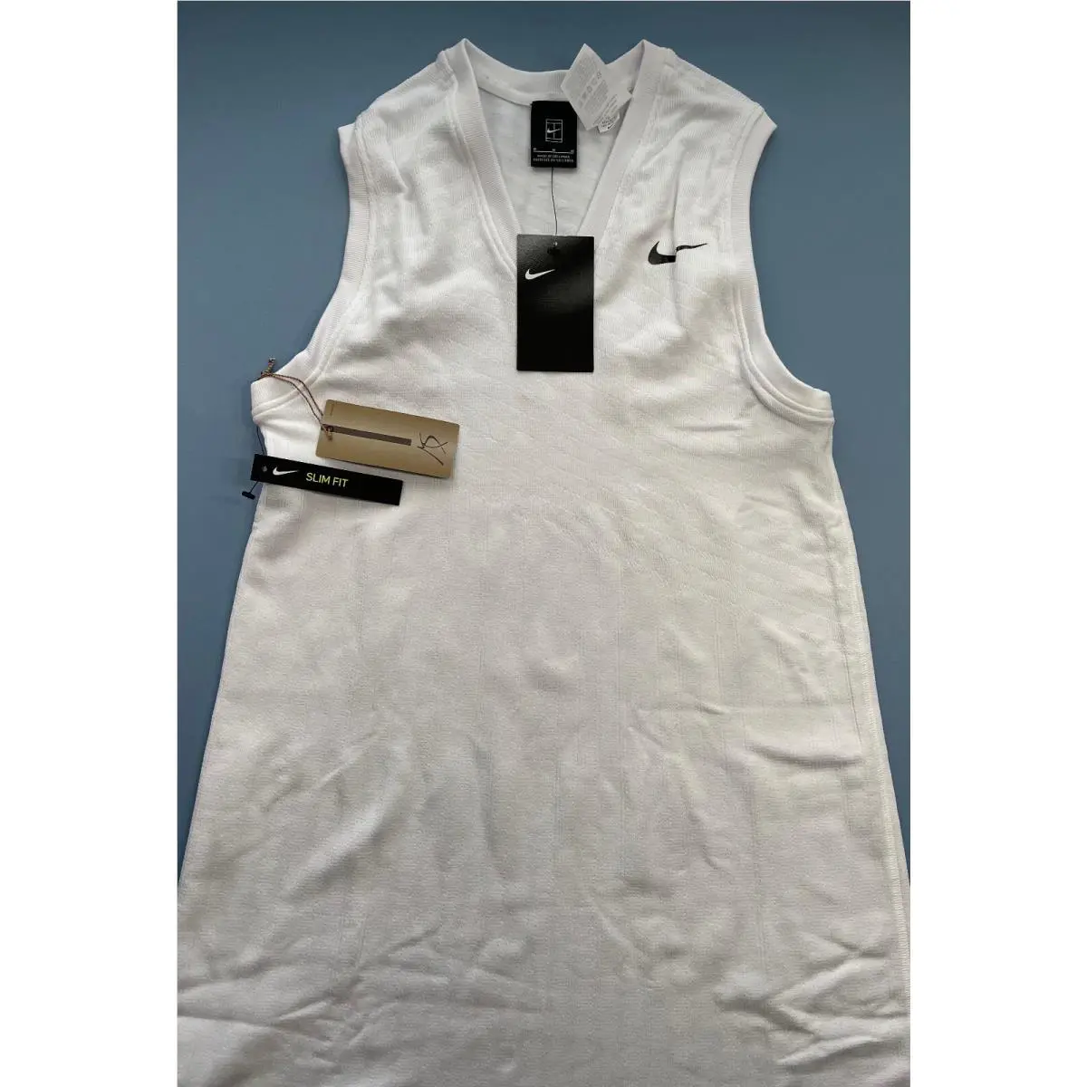 Nike clothing - AT5104-100 - AT5104-100 - White (UPC: 193146781077) 0