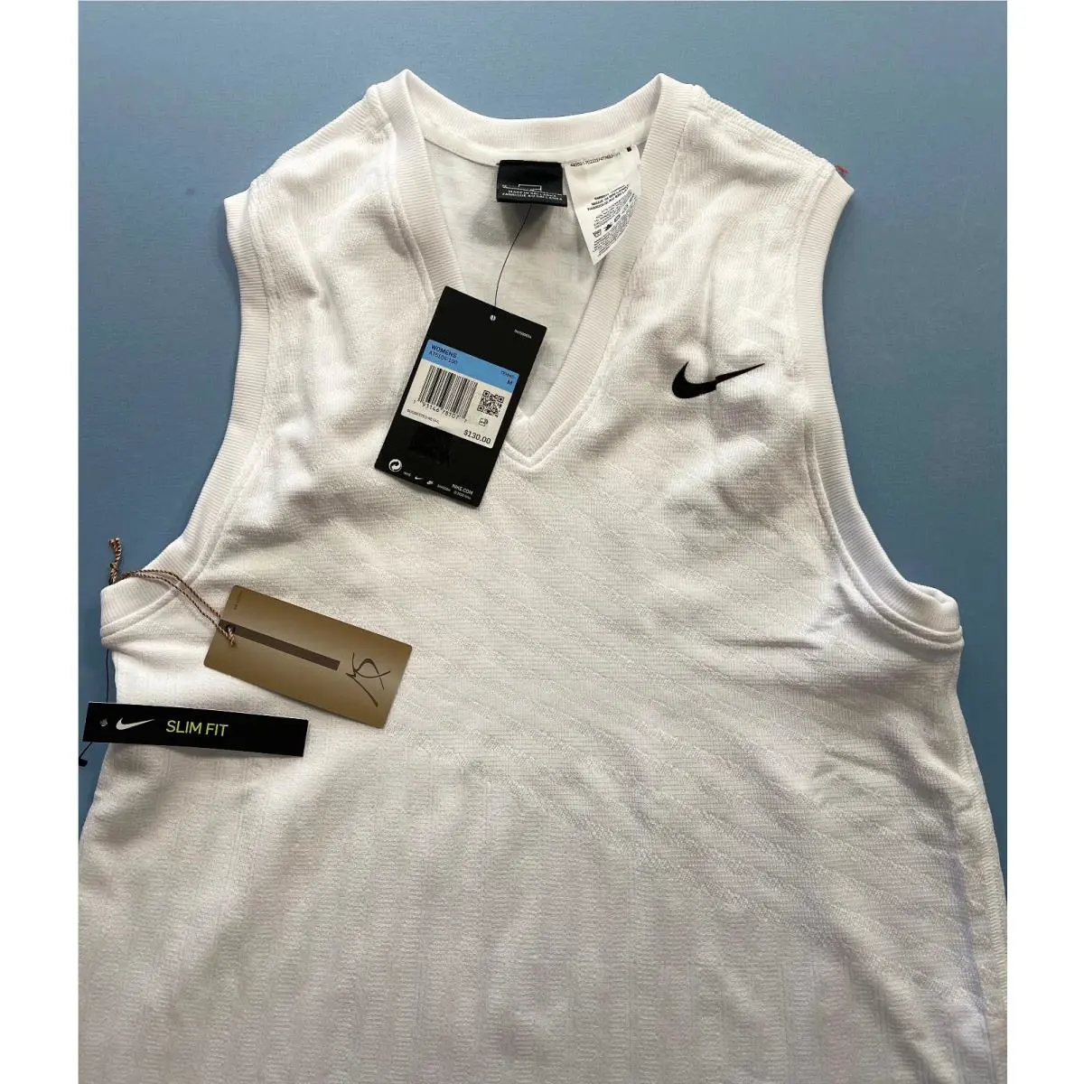 Nike clothing - AT5104-100 - AT5104-100 - White (UPC: 193146781077) 1