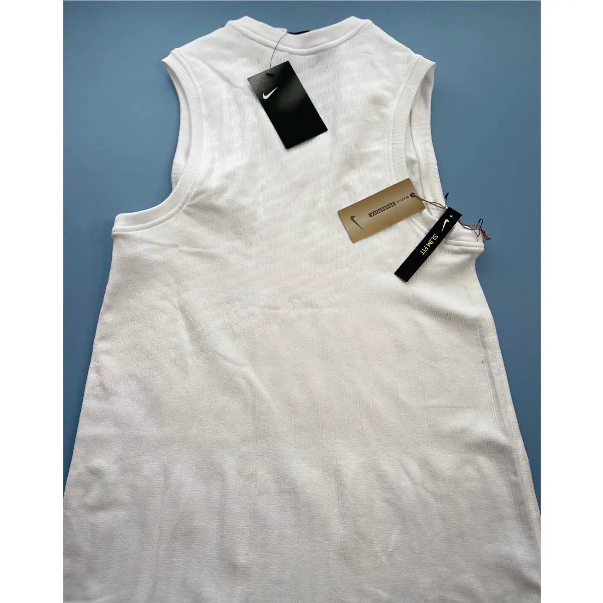 Nike clothing - AT5104-100 - AT5104-100 - White (UPC: 193146781077) 4