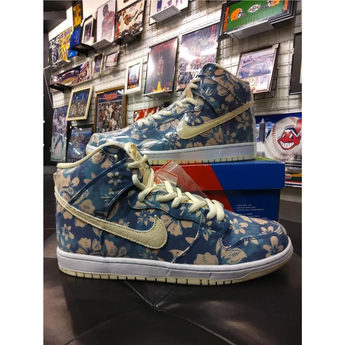 Size 11 - Nike Dunk SB High Maui Wowie