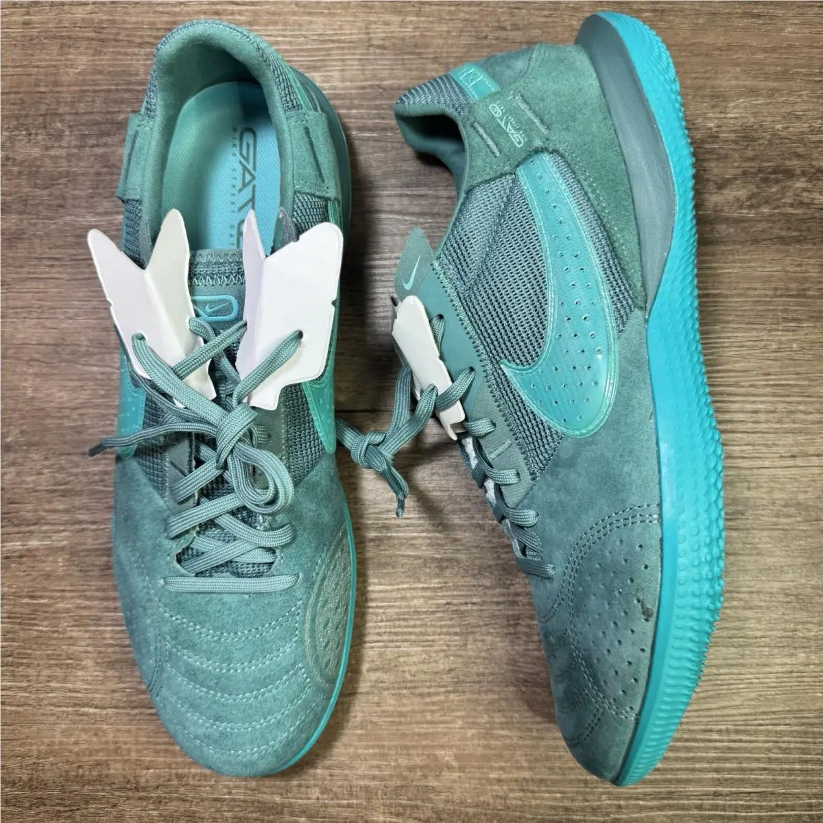 Nike Streetgato Men`s Size 6.5 Women`s 8 Soccer Shoes DC8466-302 Deep Jungle