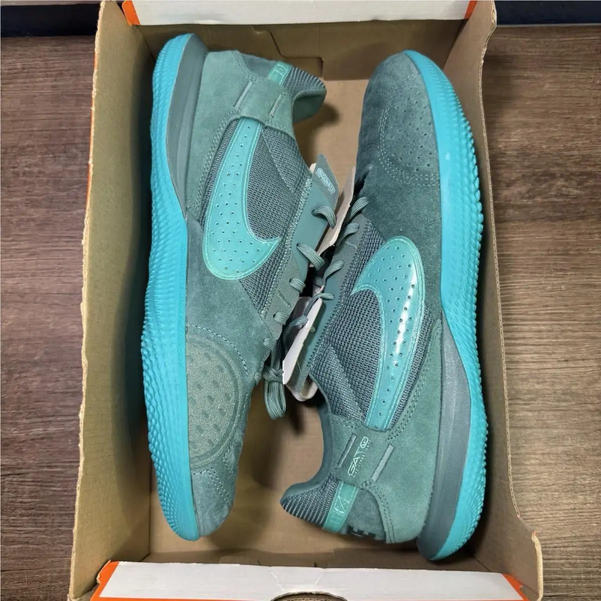 Nike shoes - Nike Street Gato - Street Gato - Dc8466-302 - Green 1