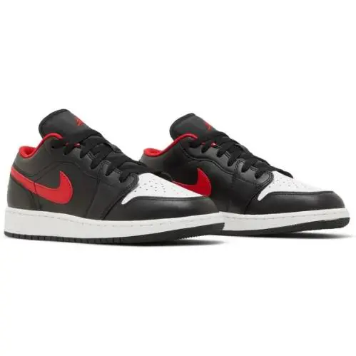 Nike shoes - Air Jordan 1 Low - Air Low - Black 3