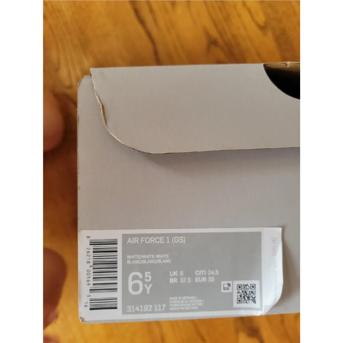 Nike shoes - Nike Air Force 1 GS - White (UPC: 826218005695) 2