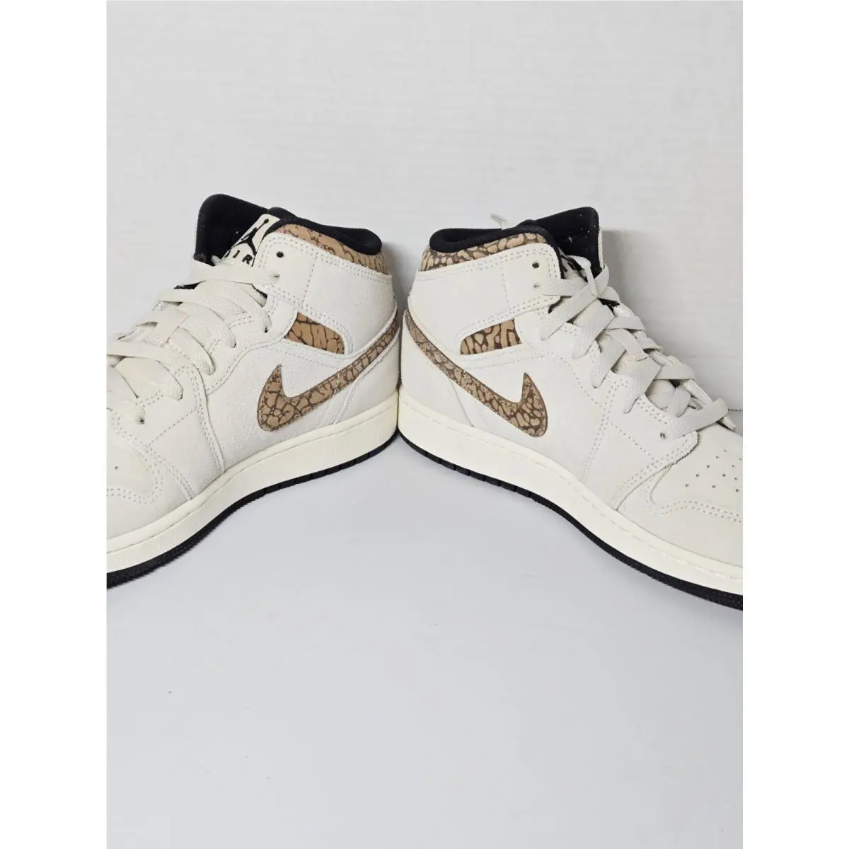 Nike shoes - Nike Air Jordan 1 - Air - DZ5369-102 - Brown 1