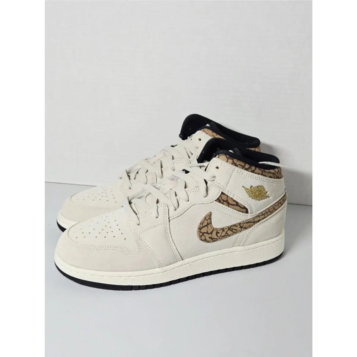 Nike shoes - Nike Air Jordan 1 - Air - DZ5369-102 - Brown 2