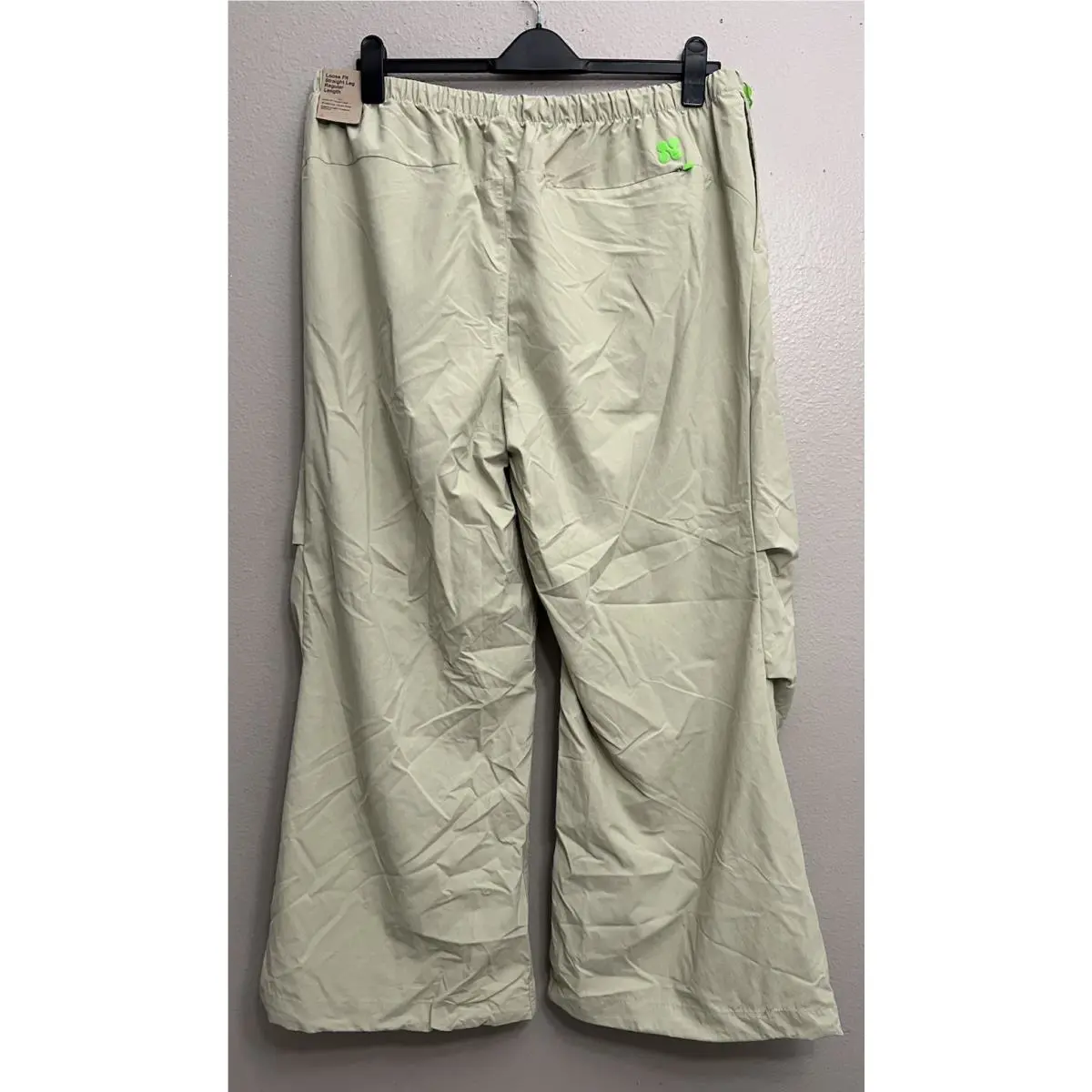 Nike clothing - Nike Project F.R.O.G. Parachute Pants - HJ3288-371 - Olive Aura (UPC: 197863324968) 2