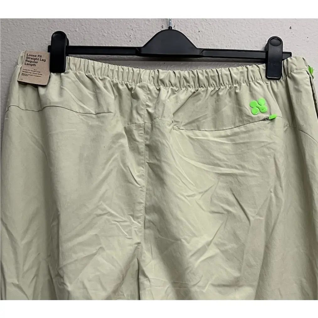 Nike clothing - Nike Project F.R.O.G. Parachute Pants - HJ3288-371 - Olive Aura (UPC: 197863324968) 3