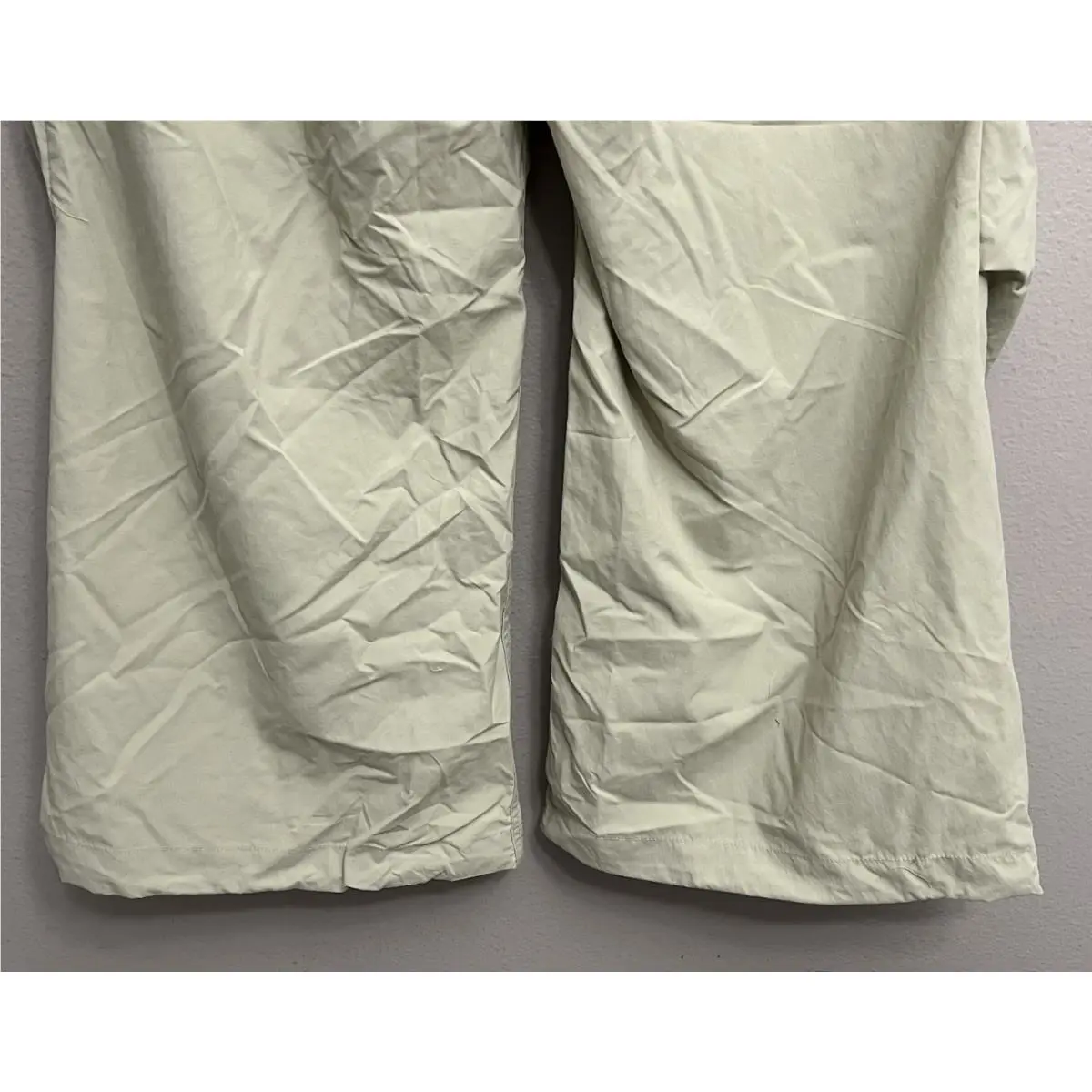 Nike clothing - Nike Project F.R.O.G. Parachute Pants - HJ3288-371 - Olive Aura (UPC: 197863324968) 4