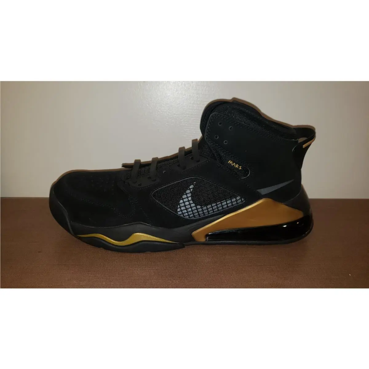 Nike shoes - Jordan Mars 270 - Mars - CD7070-007 - Gold 1