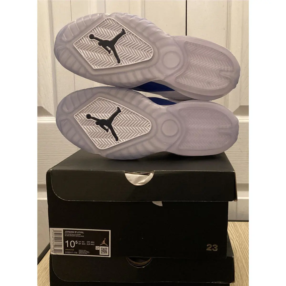 Nike shoes - Nike Air Jordan B`Loyal White Metallic Silver - 315317114 - White-Blue 4