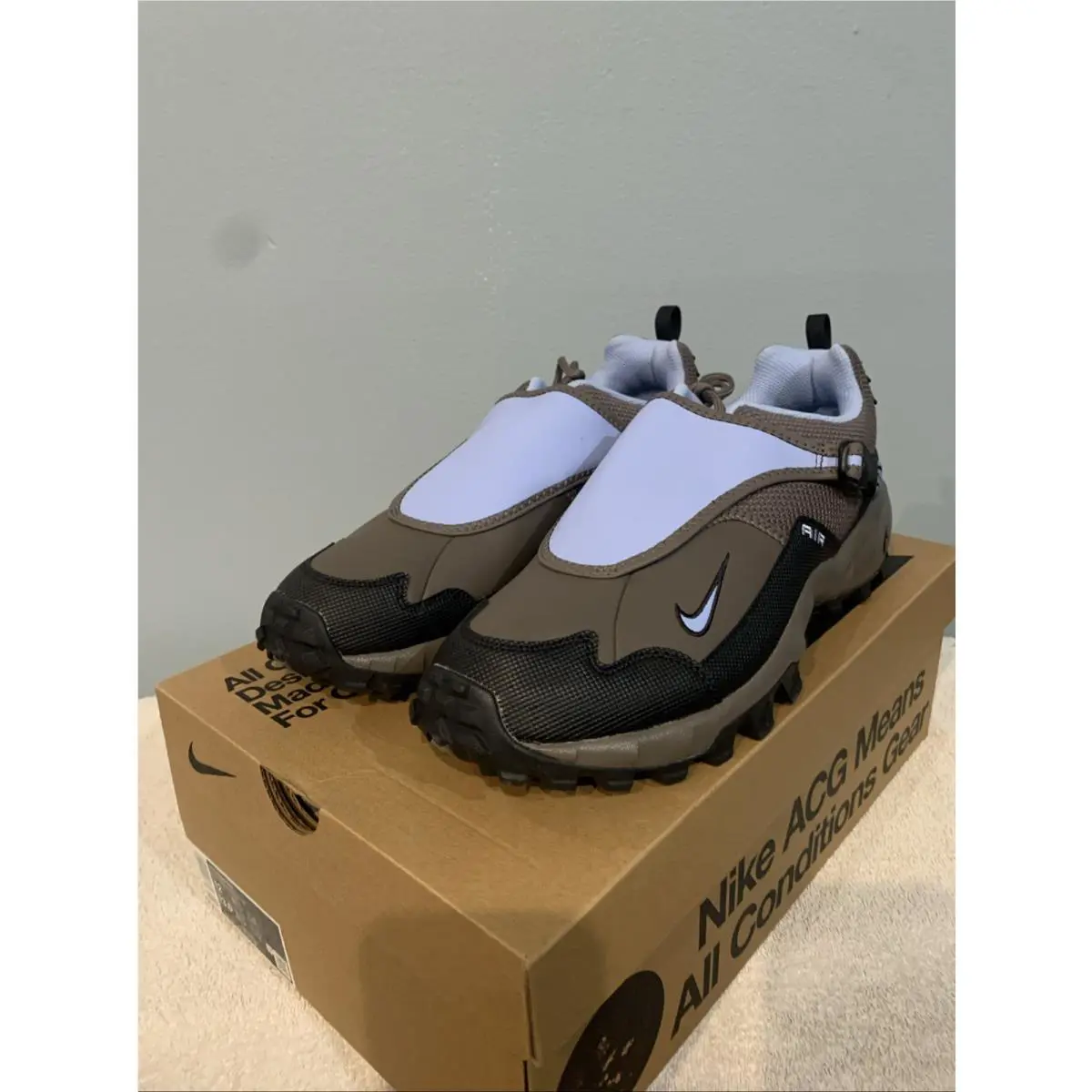 Nike shoes - Nike ACG Izy - ACG Izy - HM7133-200 - Cave Stone 0