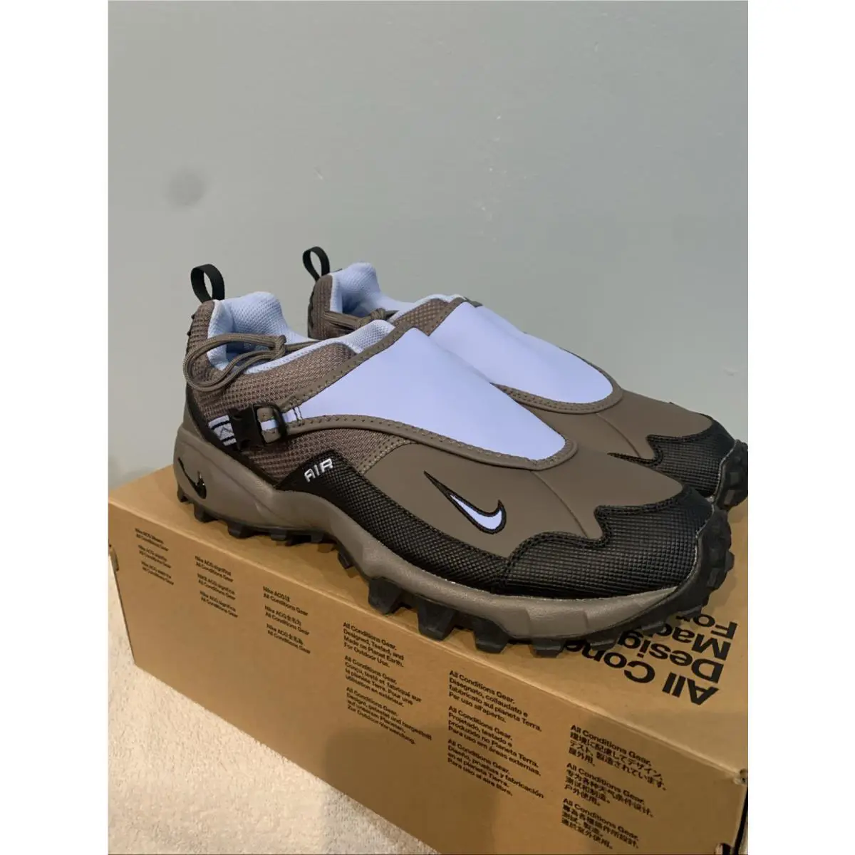 Nike shoes - Nike ACG Izy - ACG Izy - HM7133-200 - Cave Stone 2