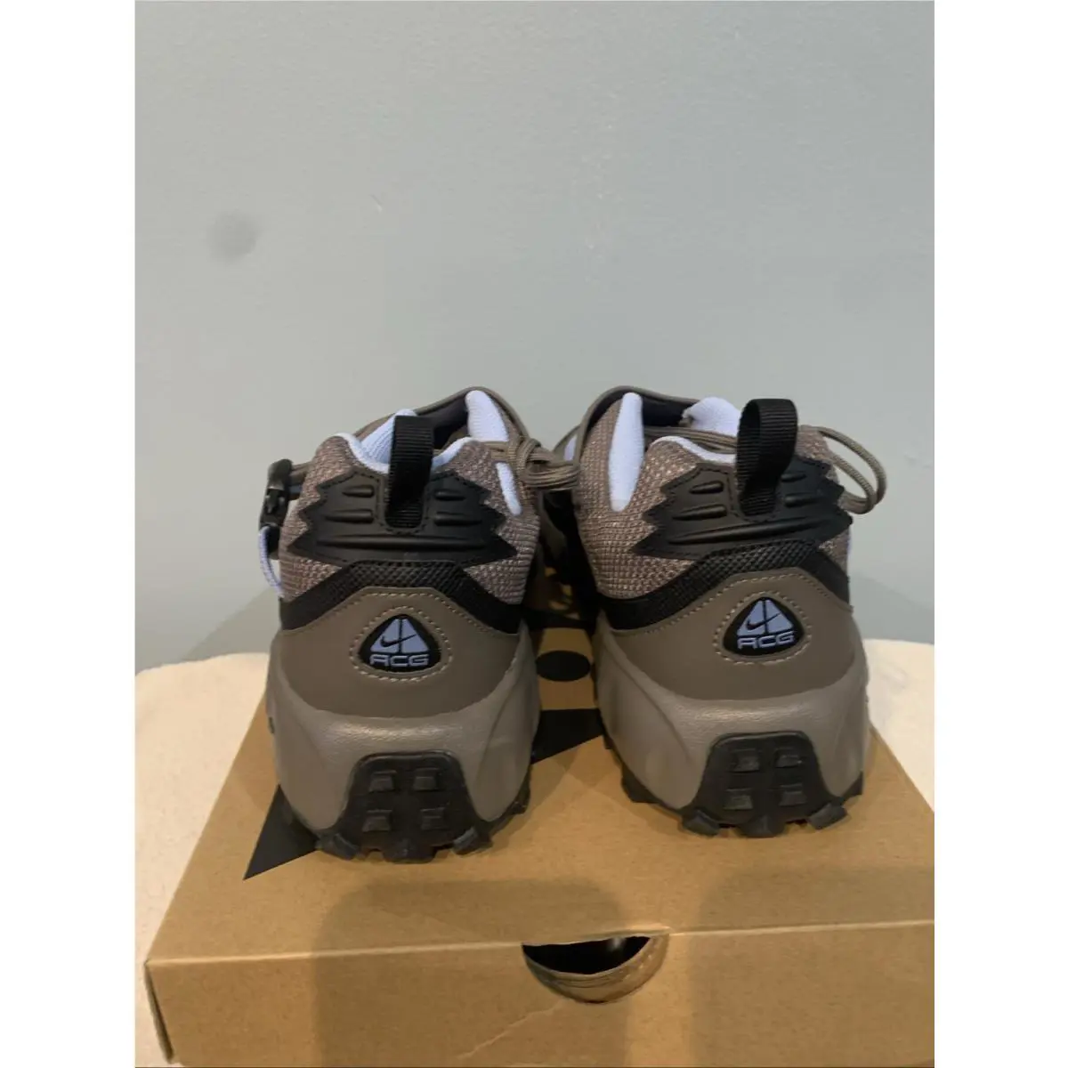 Nike shoes - Nike ACG Izy - ACG Izy - HM7133-200 - Cave Stone 3