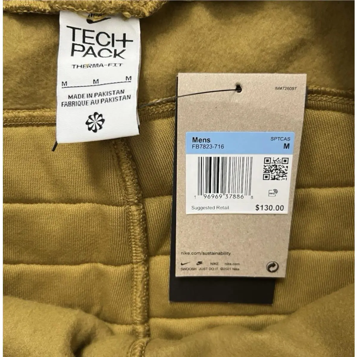 Nike clothing - Tech Fleece - Tech Fleece - FB7823716 - Yellow 2