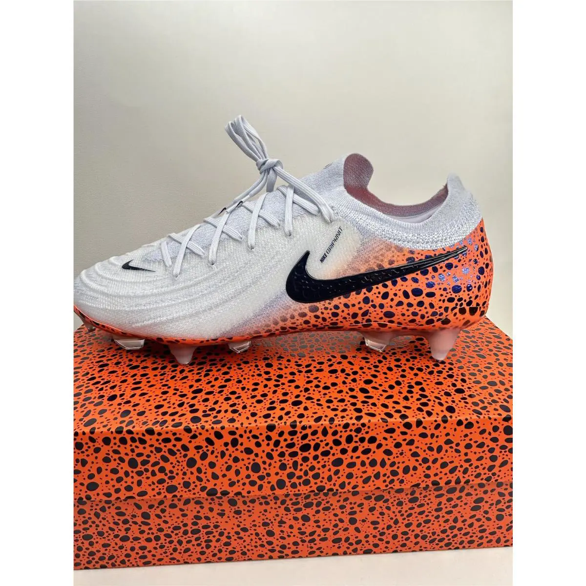 Nike shoes - GX - hf4836-900 - White 0