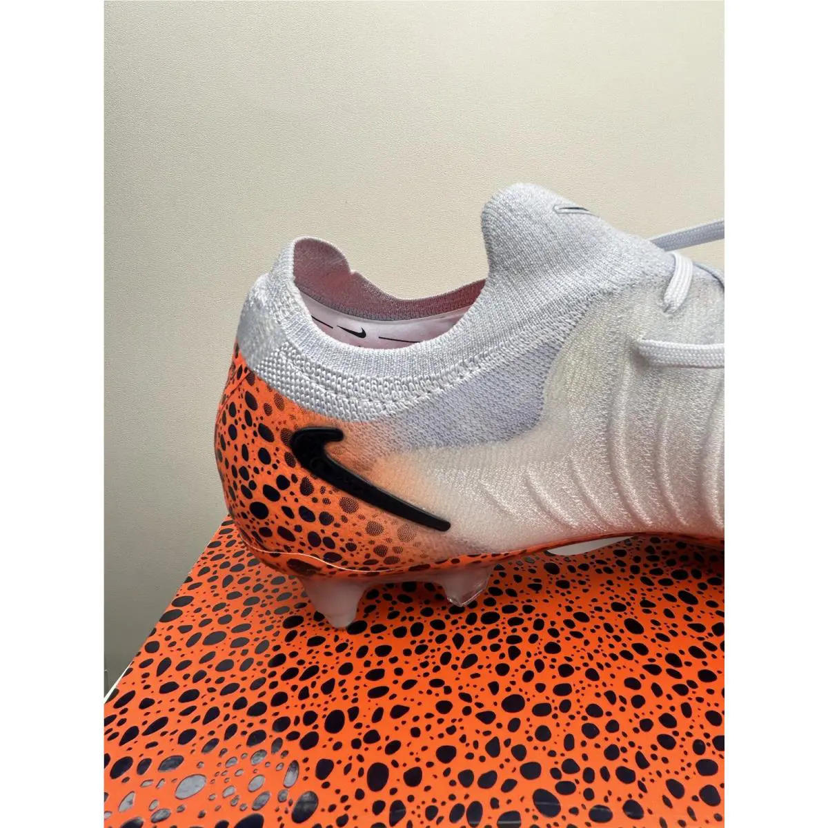 Nike shoes - GX - hf4836-900 - White 2
