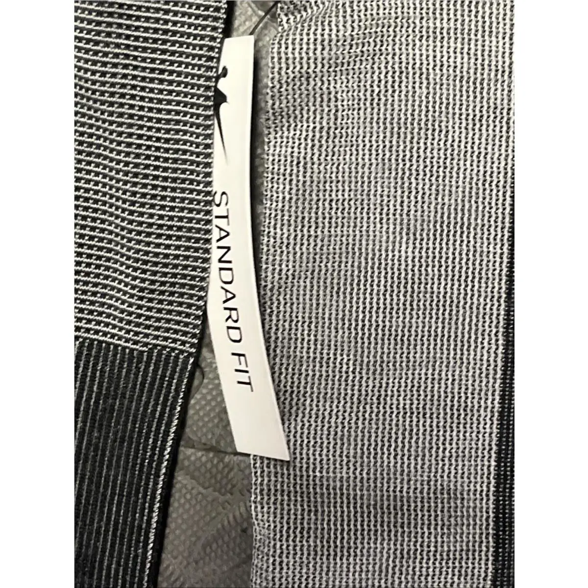 Nike clothing - Sportswear Tech - Sportswear Tech - AR1571 010 - Gray 6
