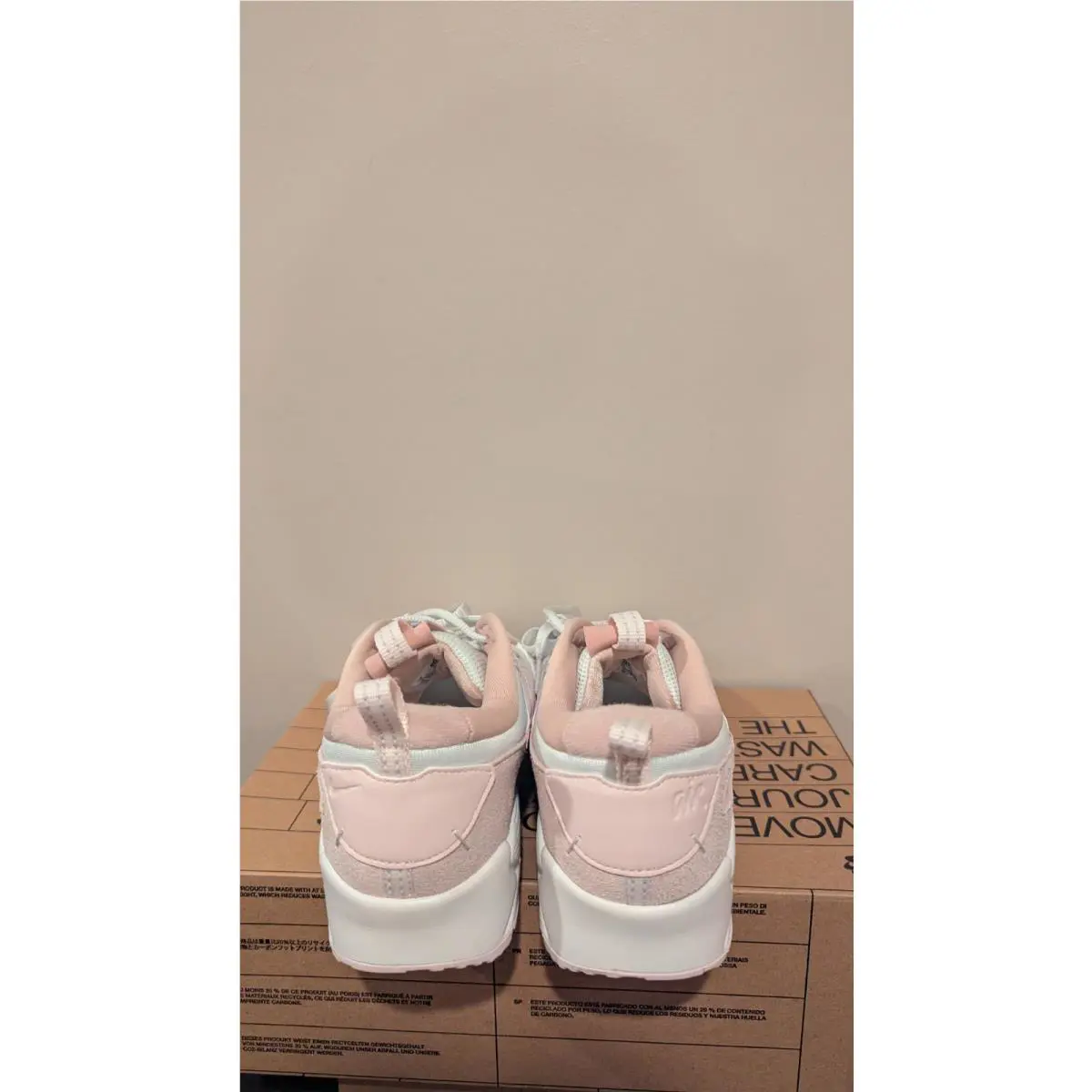 Nike shoes - Nike Odyssey React - Odyssey React - Summit White/Light Soft Pink 2