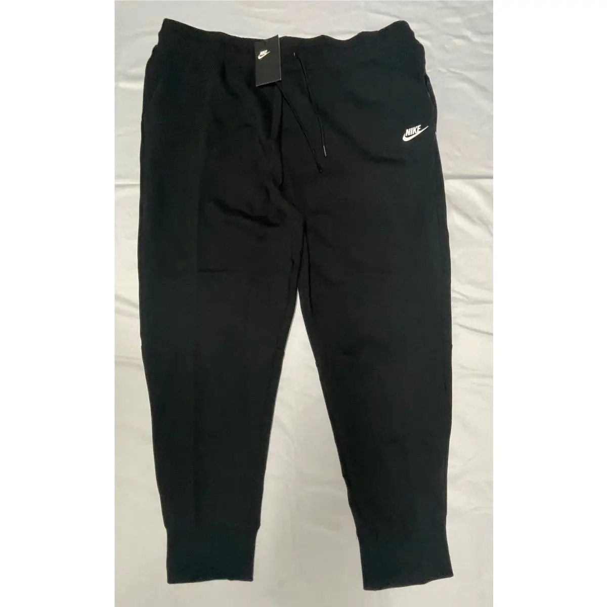 Nike clothing - Gray (UPC: 193146814577) 1