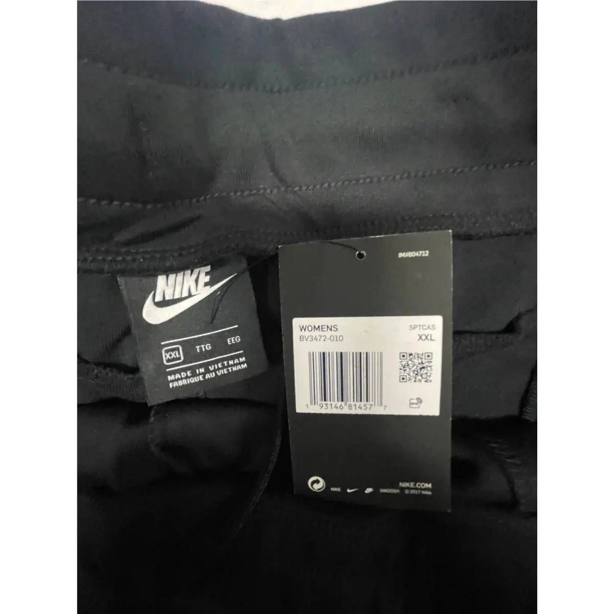 Nike clothing - Gray (UPC: 193146814577) 12