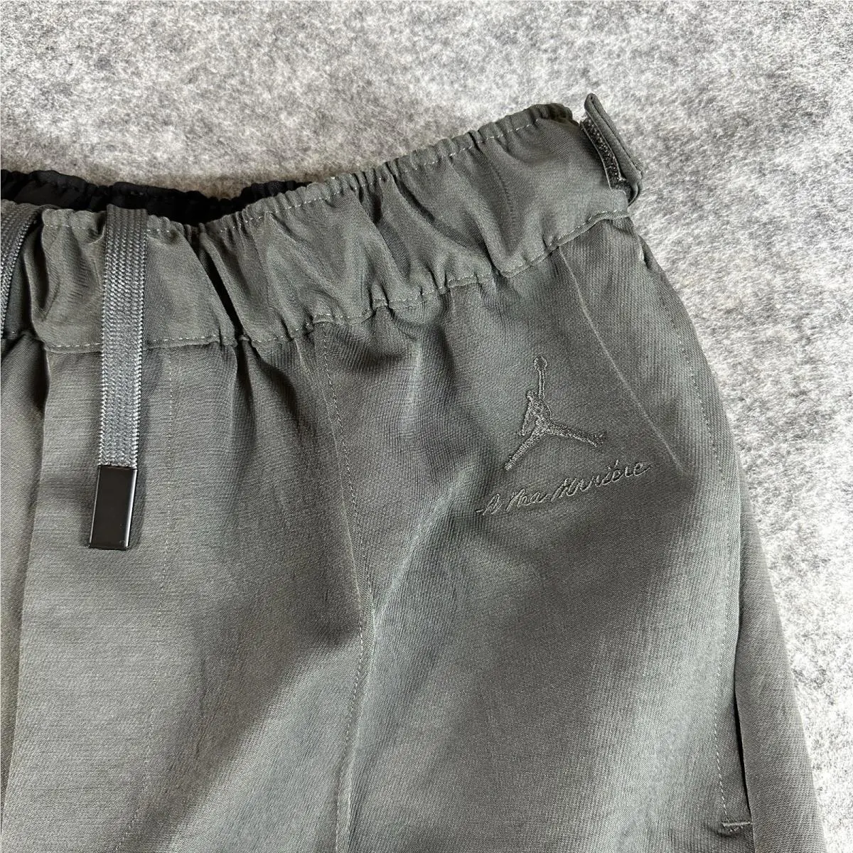 Nike clothing - DJ9750-293 - DJ9750-293 - Gray (UPC: 195866332973) 0